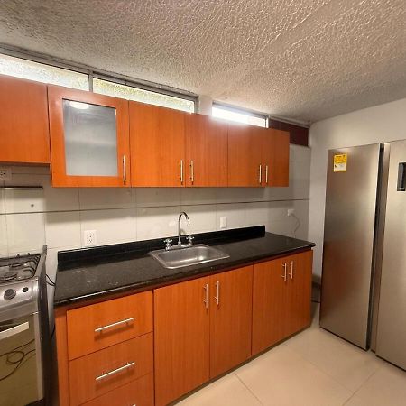 Hermosa Habitacion A Una Cuadra Del Ventura Plaza 3 Cúcuta Kültér fotó